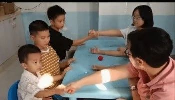 雷阿姨工作生活照9