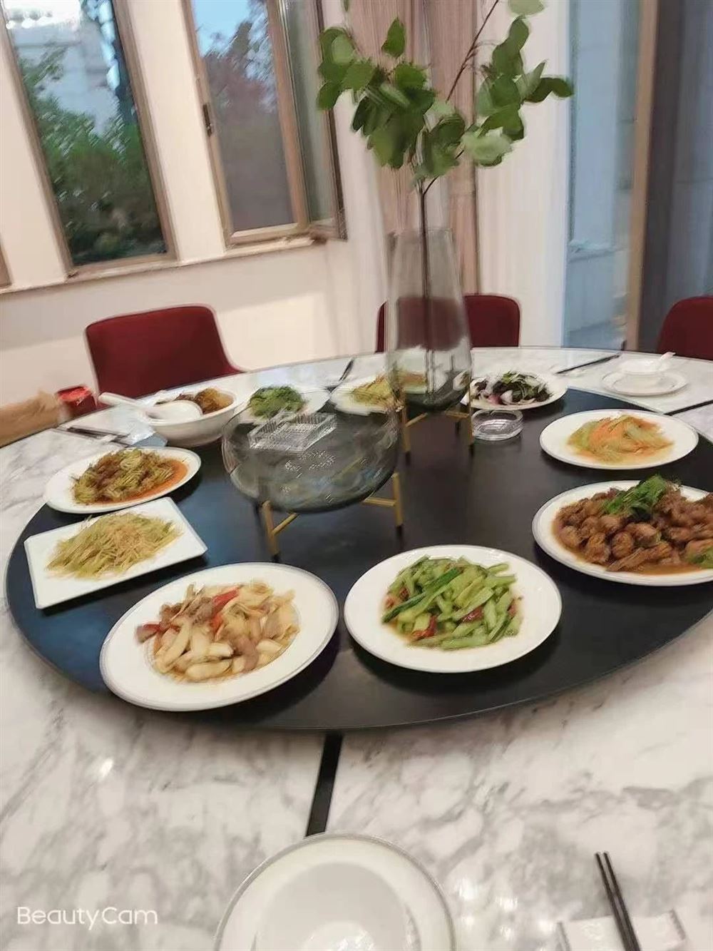 杨阿姨工作生活照2
