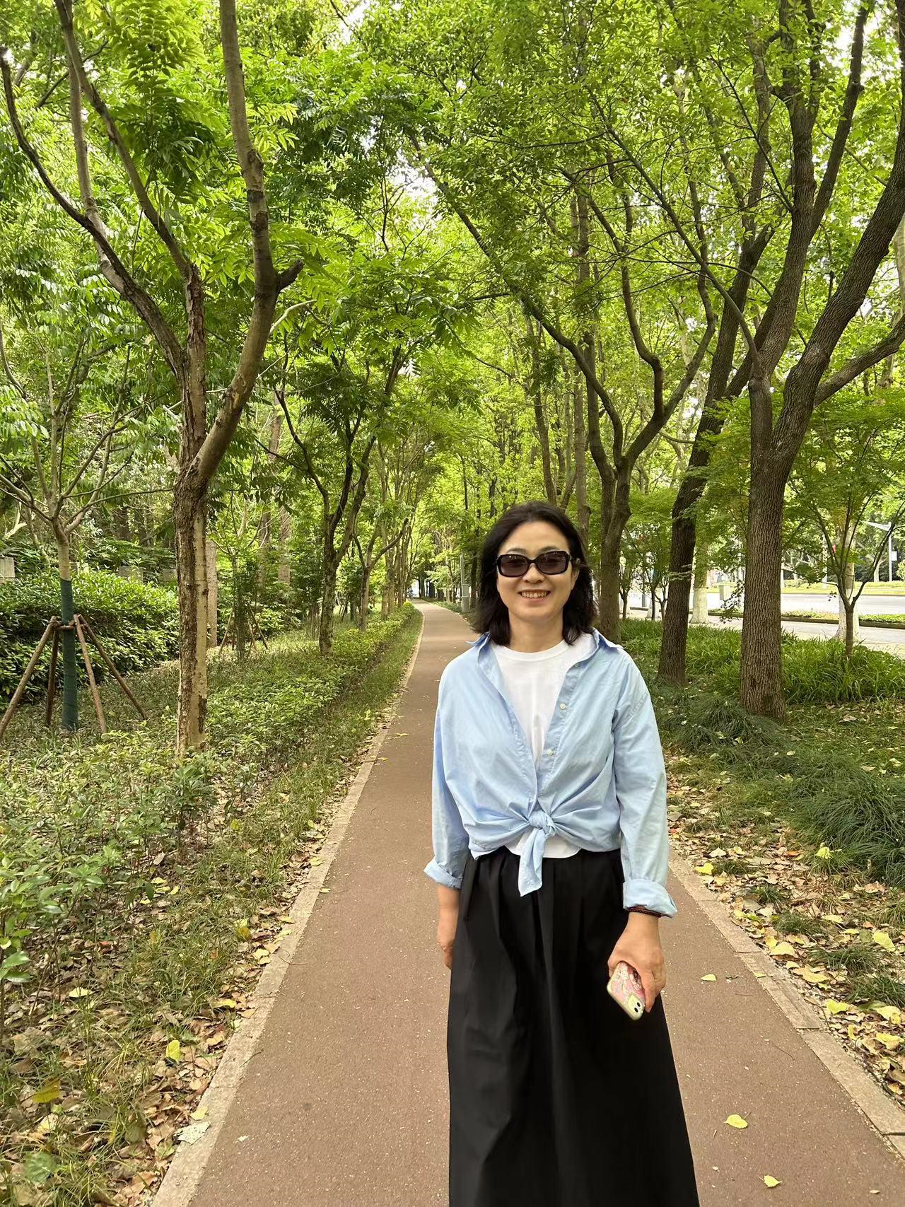 宫阿姨缩略图4