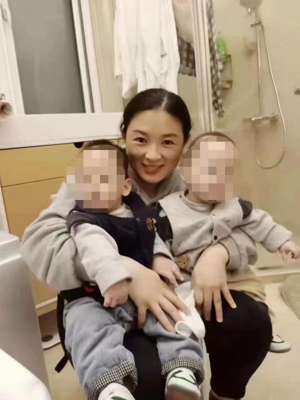 上海育婴师王阿姨公开照片