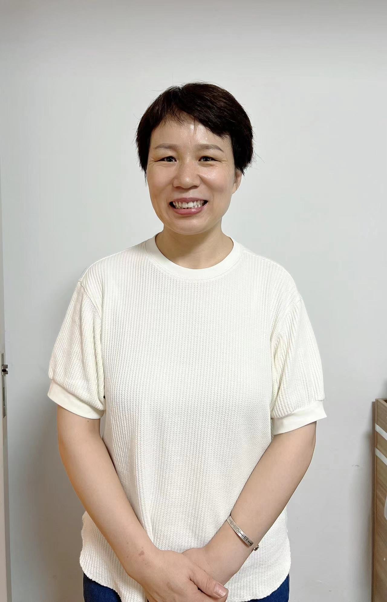 刘阿姨头像