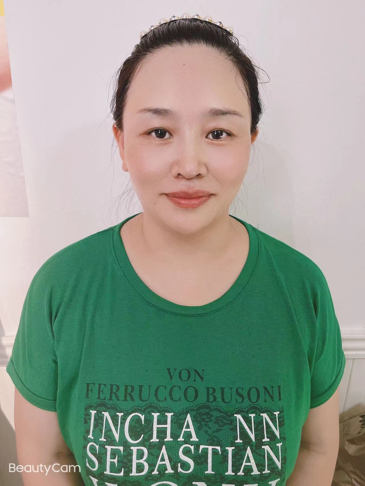 裴阿姨头像