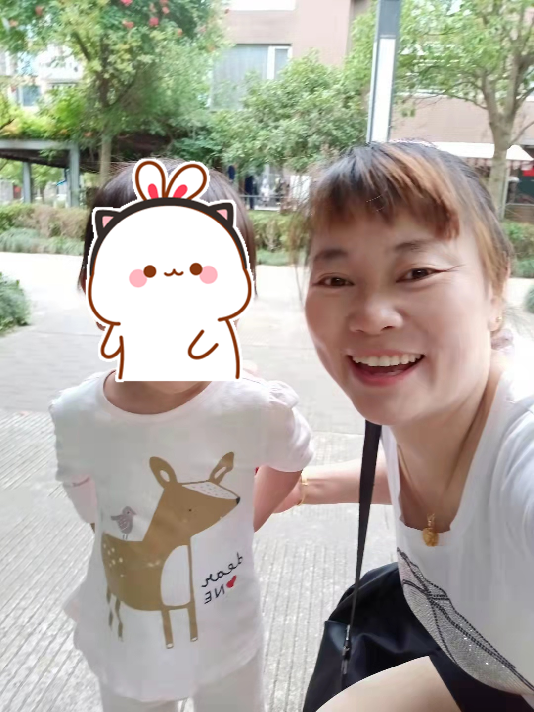 家政育婴师吕阿姨公开照片
