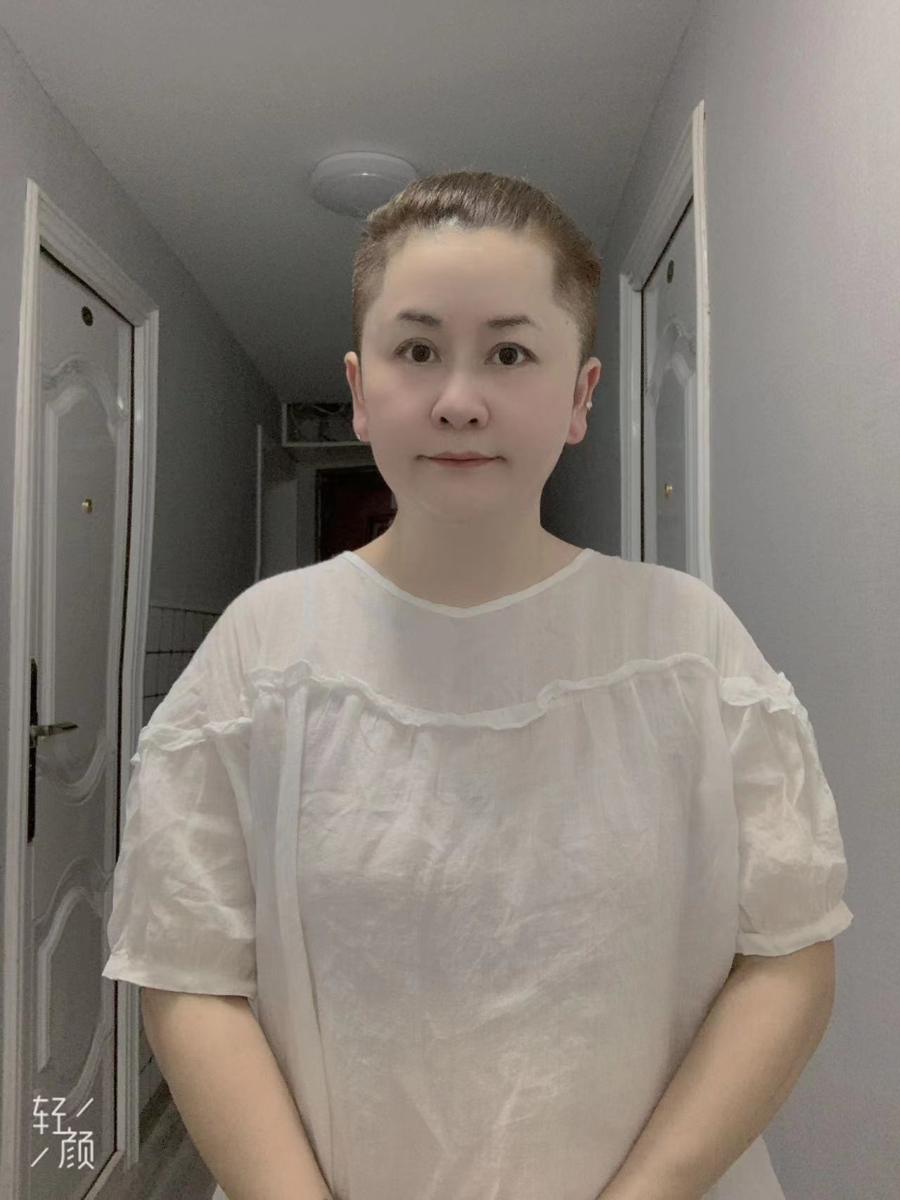 上海育婴师盖阿姨公开照片