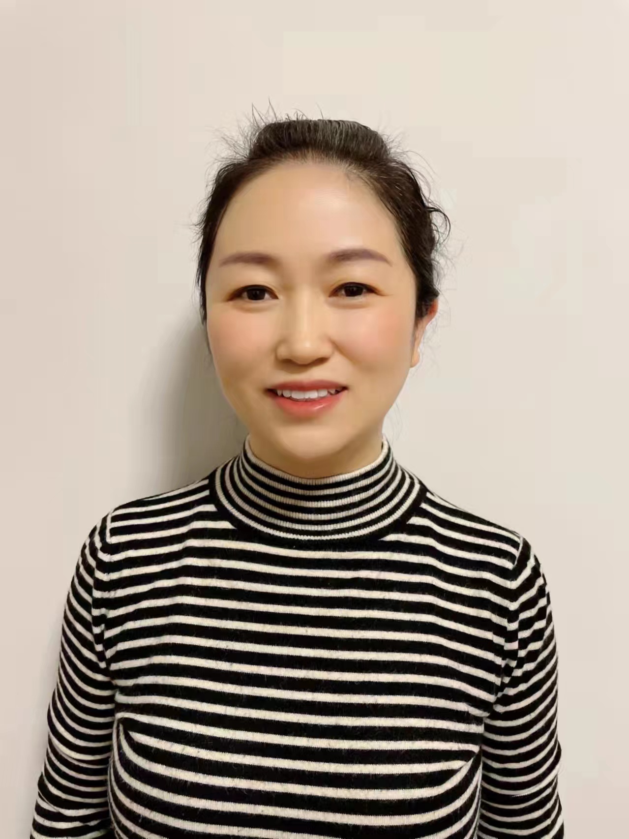 涉外家务师徐阿姨公开照片